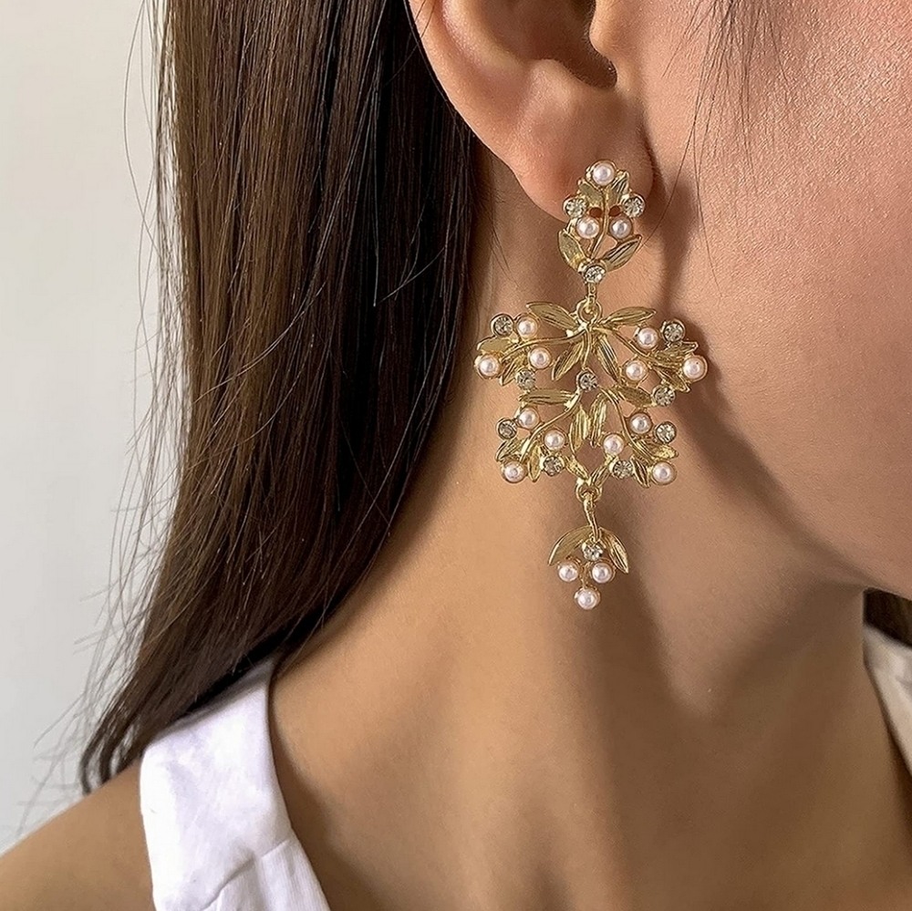 Gold chandelier earrings pearl rhinestone statement Formal wedding New 💖2/$30